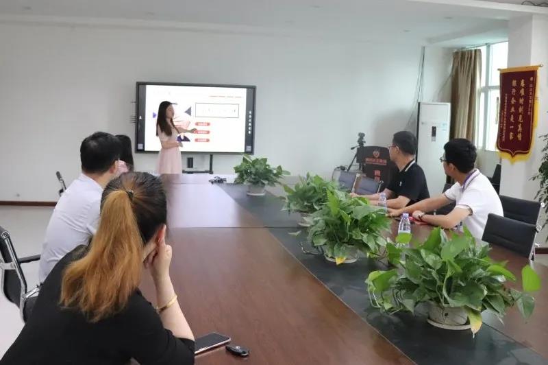 水利職院參觀1.jpg 水利職院參觀1.jpg